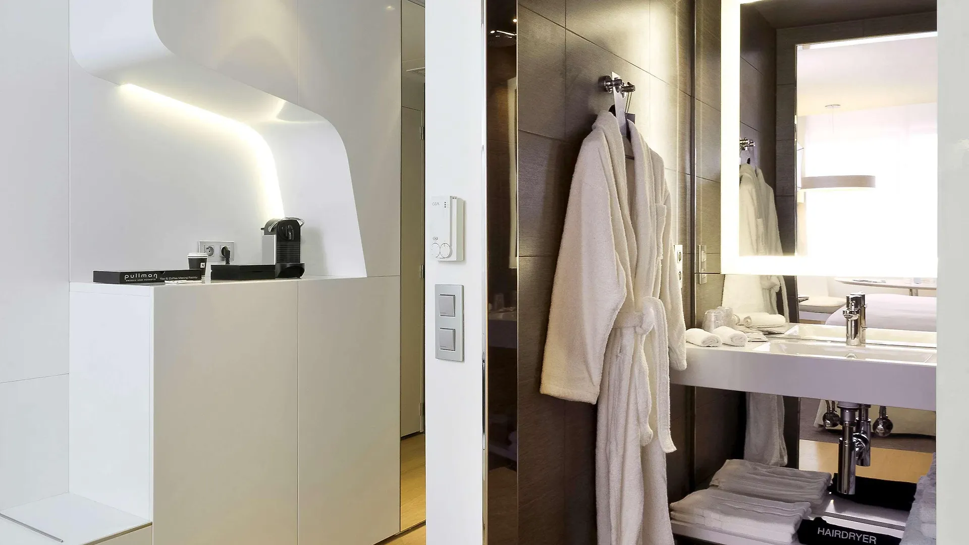****  Pullman Brussels Centre Midi Hotel Saint-Gilles Belgium