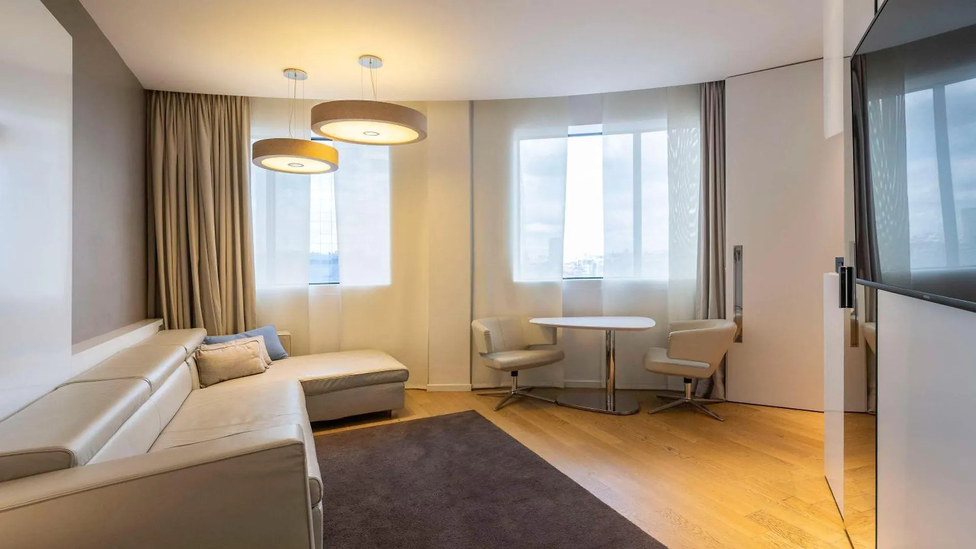 Pullman Brussels Centre Midi Hotel Saint-Gilles 4*,  Belgium