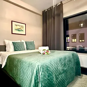 https://luxury-suites-central-station.hotelsantwerp.net