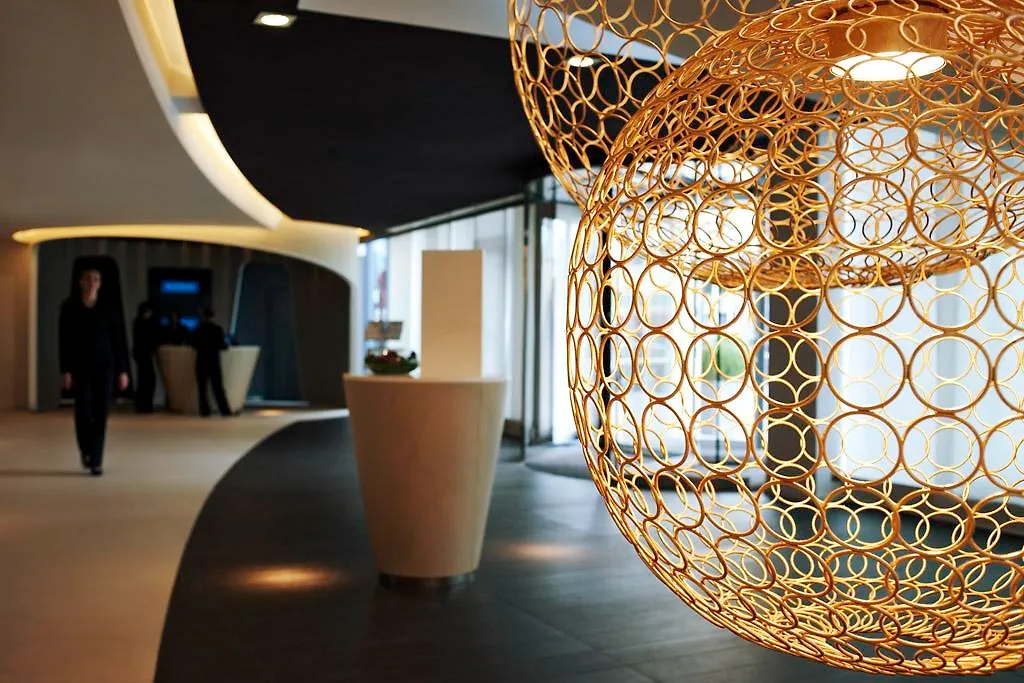 Hotel Pullman Brussels Centre Midi Saint-Gilles 4*,